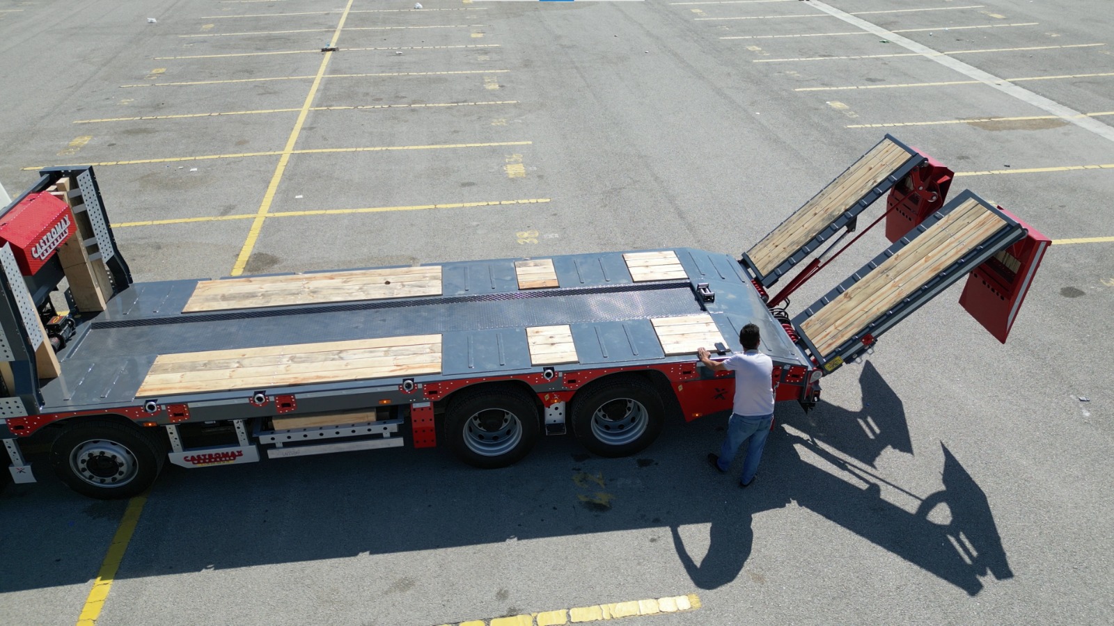 Worldwide freight services